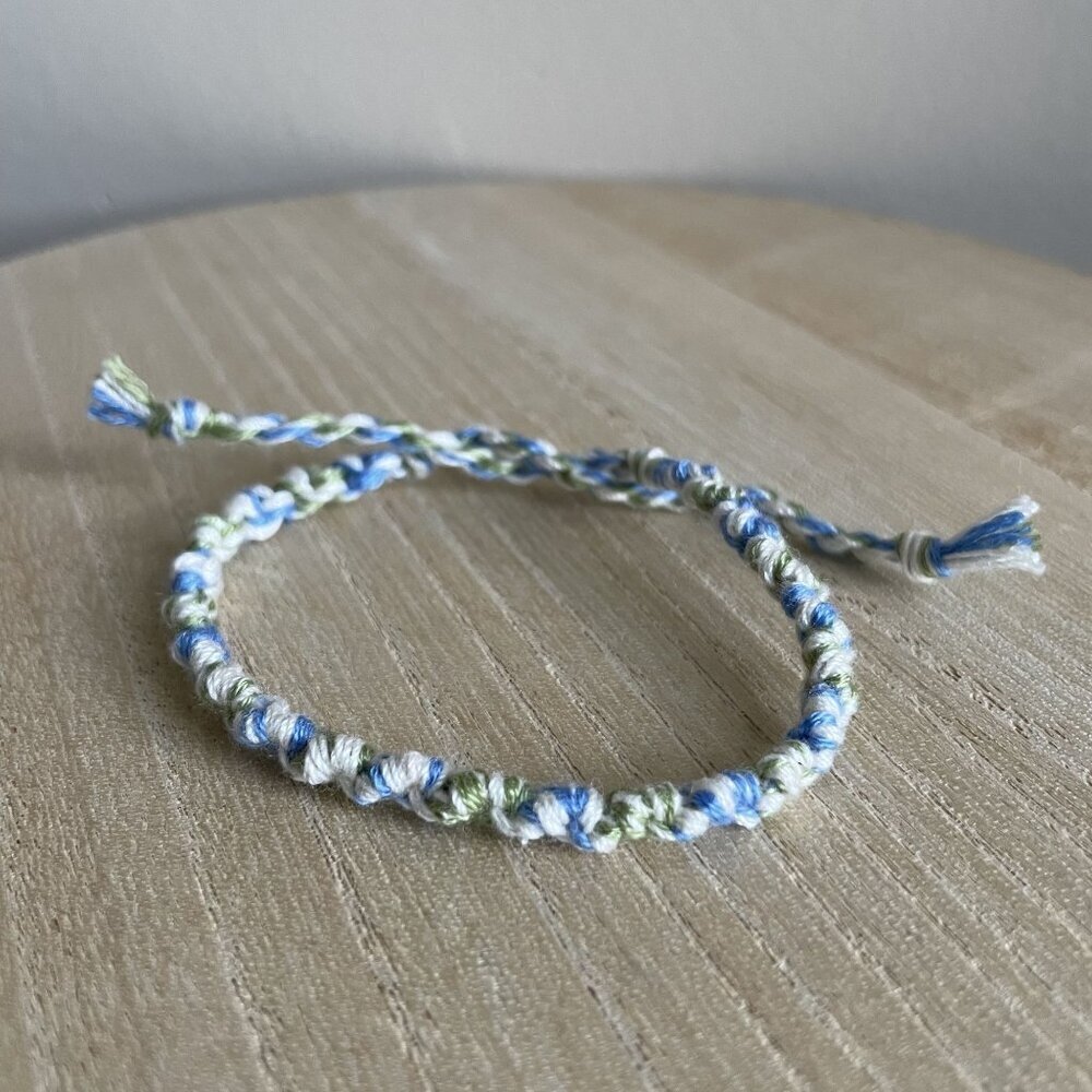 Lilly Bracelet, anklet, trendy, comfortable, tie, embroidery thread, woven, gift
